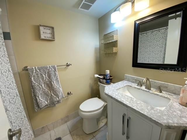 For Rent: $1,945 (2 beds, 2 baths, 1070 Square Feet)