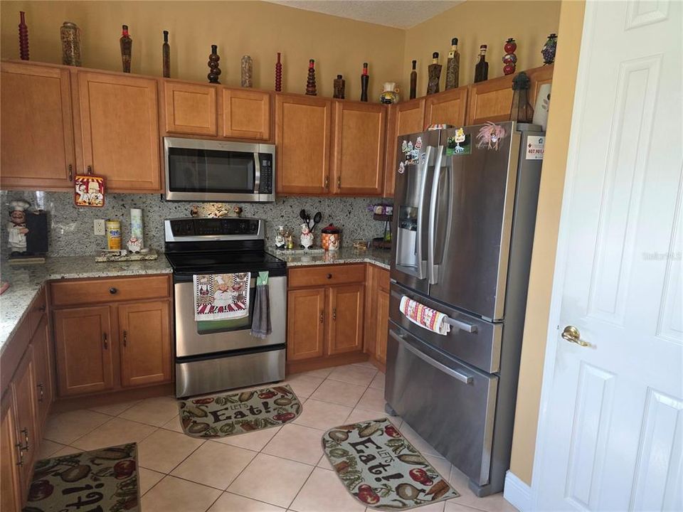 For Sale: $323,500 (2 beds, 2 baths, 1548 Square Feet)