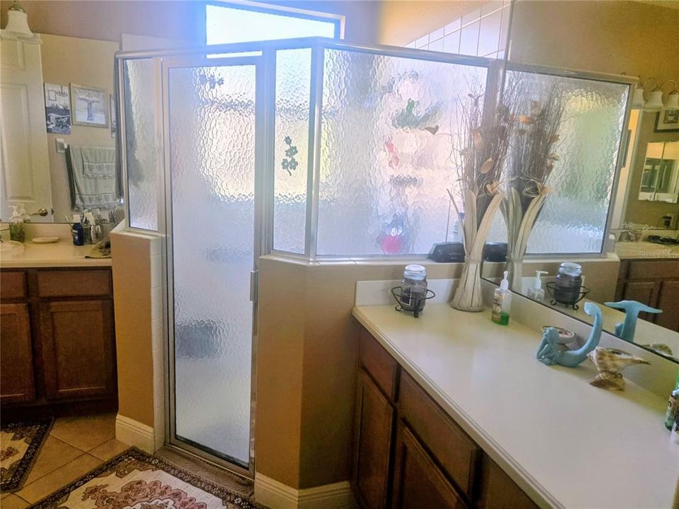 For Sale: $323,500 (2 beds, 2 baths, 1548 Square Feet)