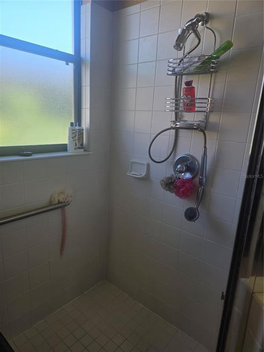 For Sale: $323,500 (2 beds, 2 baths, 1548 Square Feet)