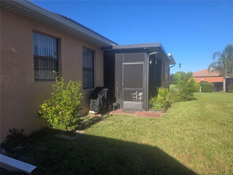 For Sale: $323,500 (2 beds, 2 baths, 1548 Square Feet)