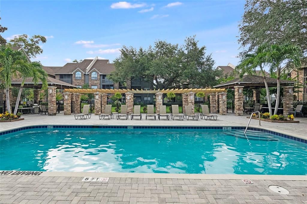 For Rent: $1,900 (3 beds, 2 baths, 1100 Square Feet)