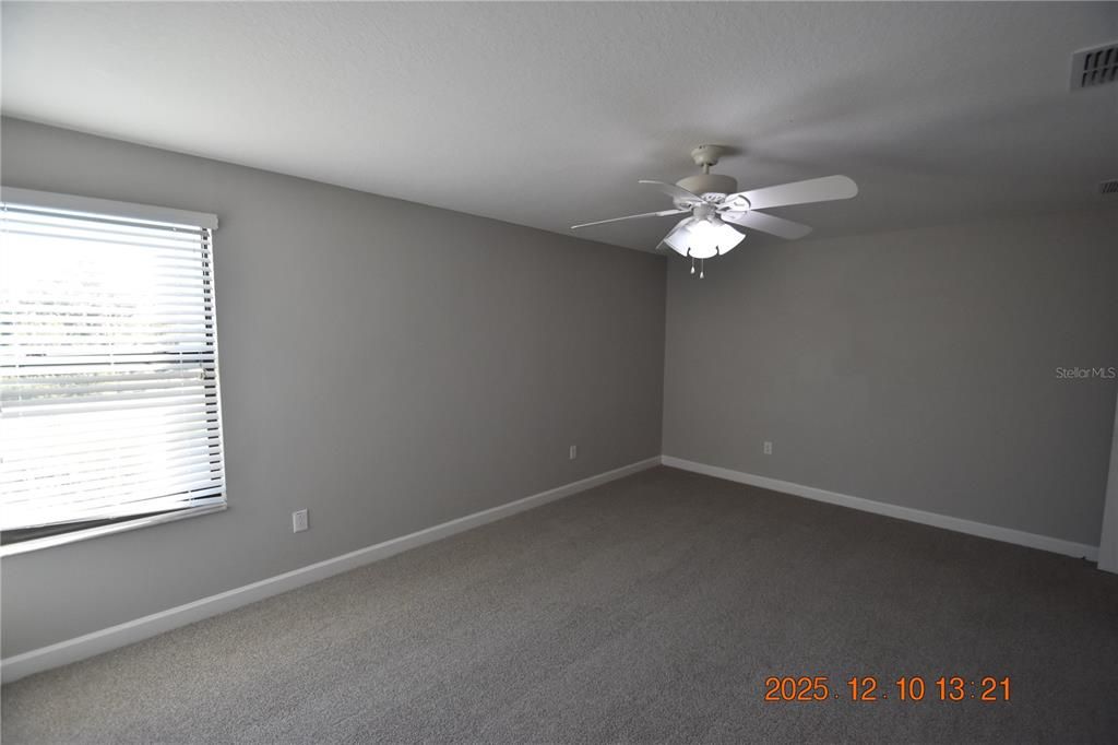 For Rent: $3,195 (5 beds, 3 baths, 3834 Square Feet)