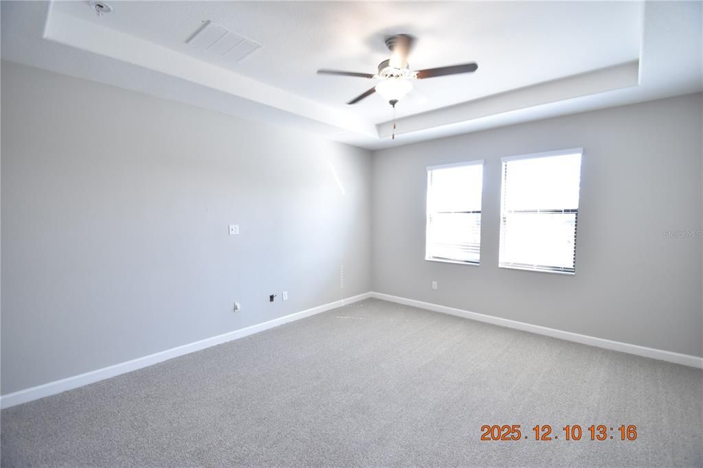 For Rent: $3,195 (5 beds, 3 baths, 3834 Square Feet)