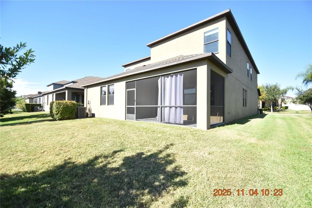 For Rent: $3,195 (5 beds, 3 baths, 3834 Square Feet)