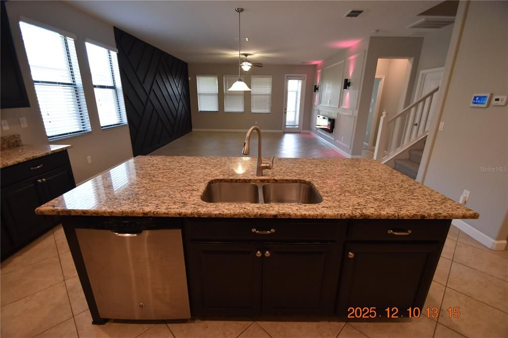 For Rent: $3,195 (5 beds, 3 baths, 3834 Square Feet)