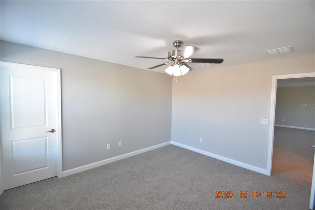 For Rent: $3,195 (5 beds, 3 baths, 3834 Square Feet)