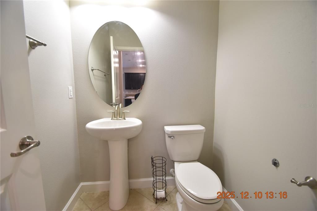 For Rent: $3,195 (5 beds, 3 baths, 3834 Square Feet)