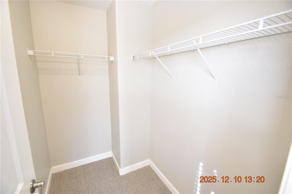 For Rent: $3,195 (5 beds, 3 baths, 3834 Square Feet)