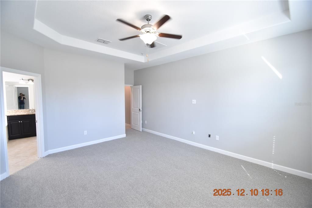 For Rent: $3,195 (5 beds, 3 baths, 3834 Square Feet)