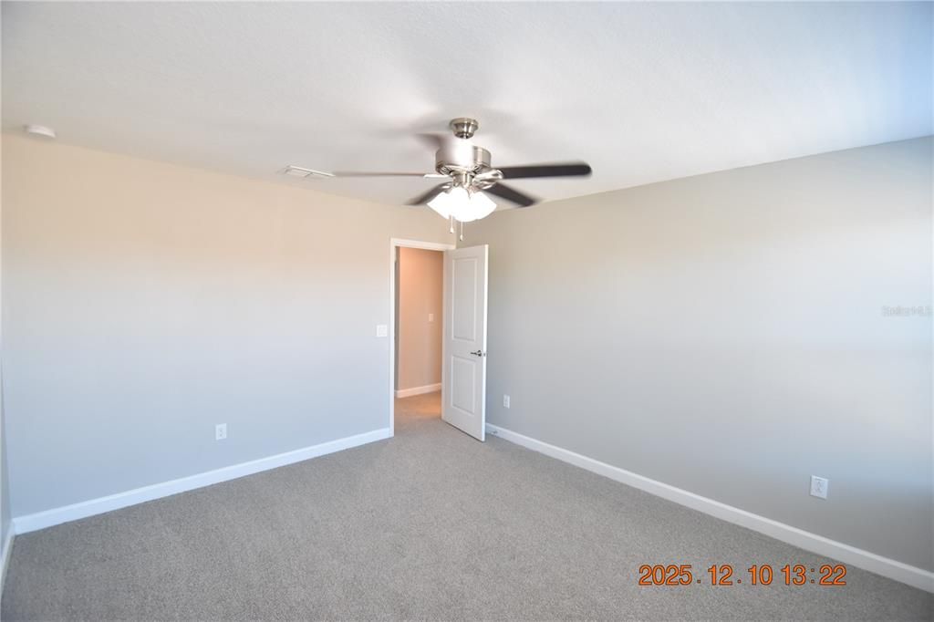 For Rent: $3,195 (5 beds, 3 baths, 3834 Square Feet)