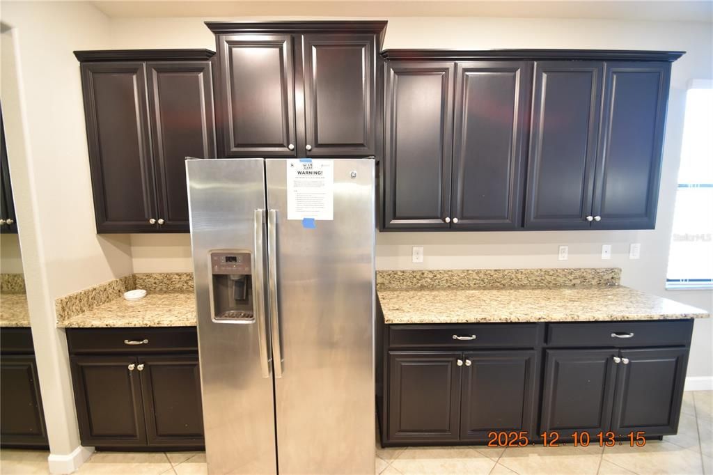 For Rent: $3,195 (5 beds, 3 baths, 3834 Square Feet)