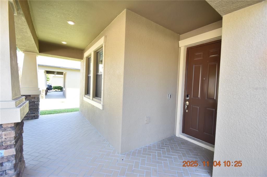 For Rent: $3,195 (5 beds, 3 baths, 3834 Square Feet)