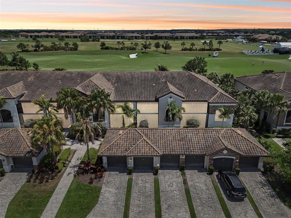 For Rent: $7,000 (2 beds, 2 baths, 1336 Square Feet)