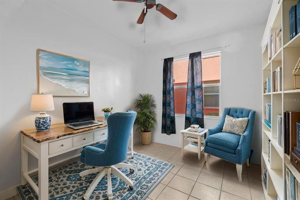 For Sale: $275,000 (3 beds, 2 baths, 1517 Square Feet)