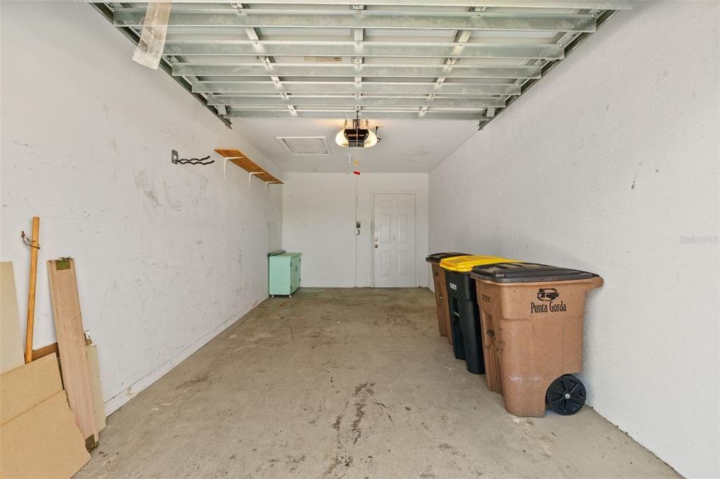 For Sale: $275,000 (3 beds, 2 baths, 1517 Square Feet)