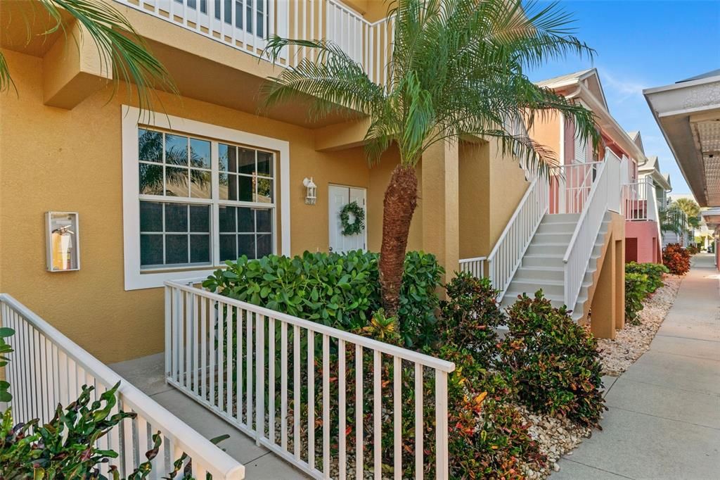 For Sale: $275,000 (3 beds, 2 baths, 1517 Square Feet)