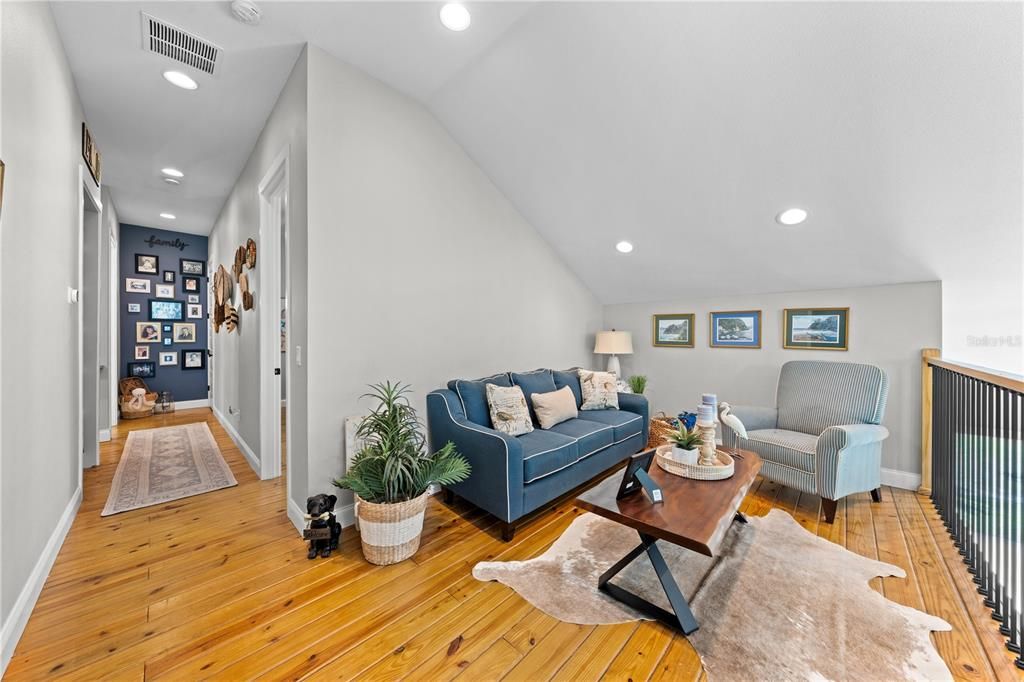 Activo con contrato: $950,000 (3 camas, 2 baños, 2682 Pies cuadrados)