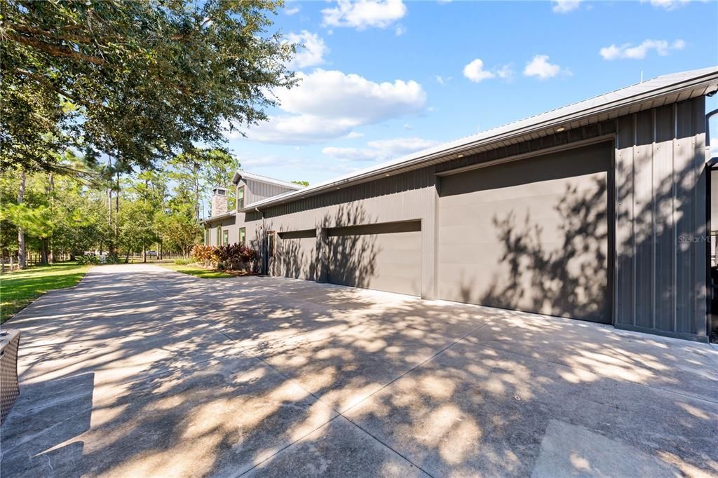 Activo con contrato: $950,000 (3 camas, 2 baños, 2682 Pies cuadrados)