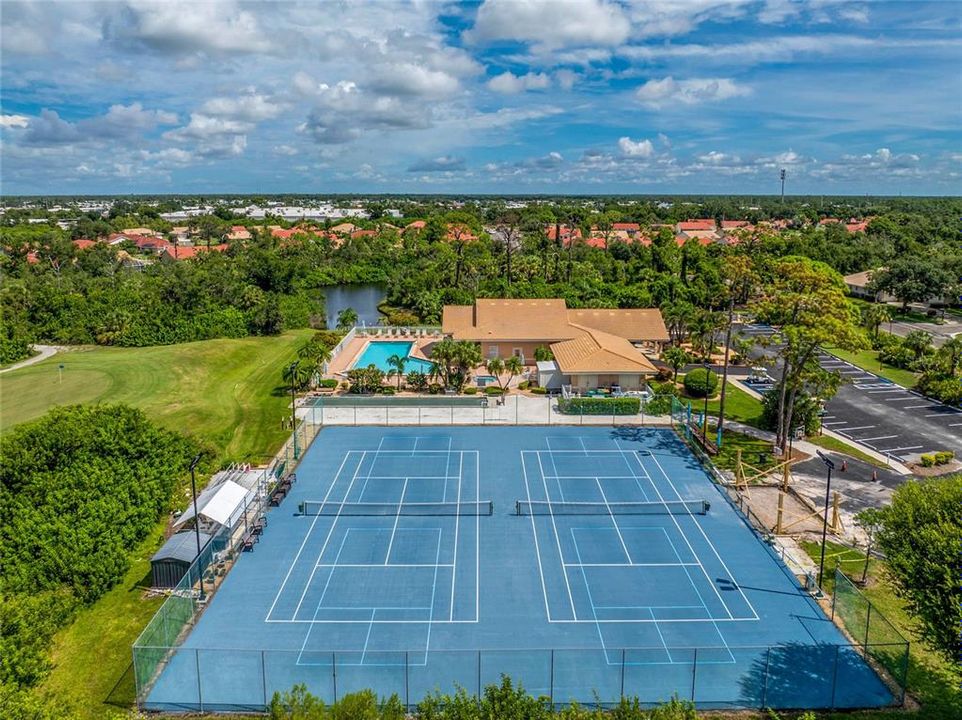 Activo con contrato: $370,000 (3 camas, 2 baños, 1949 Pies cuadrados)