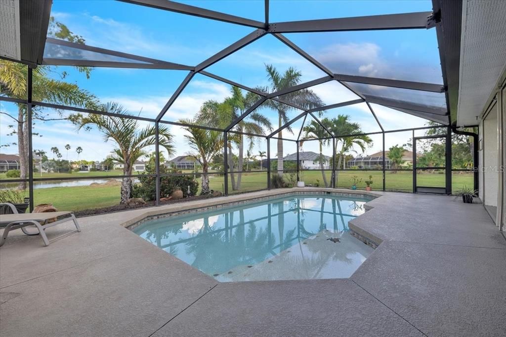 For Sale: $465,000 (3 beds, 2 baths, 2239 Square Feet)