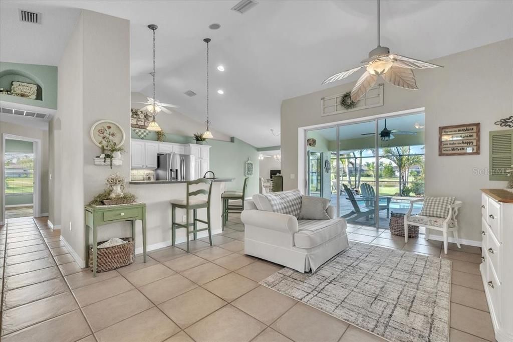 For Sale: $465,000 (3 beds, 2 baths, 2239 Square Feet)