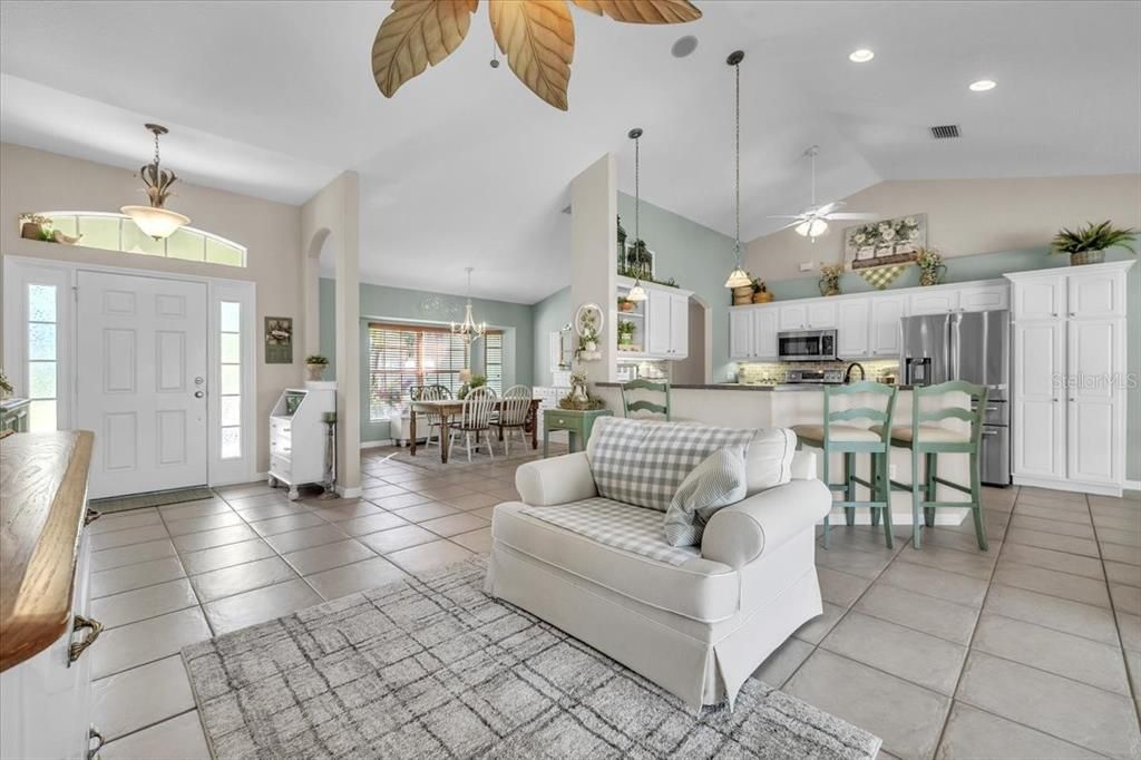 For Sale: $465,000 (3 beds, 2 baths, 2239 Square Feet)