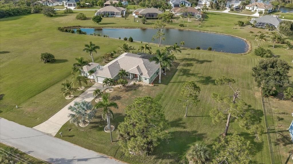 For Sale: $465,000 (3 beds, 2 baths, 2239 Square Feet)