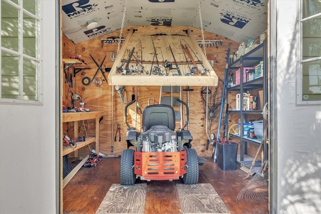 For Sale: $465,000 (3 beds, 2 baths, 2239 Square Feet)