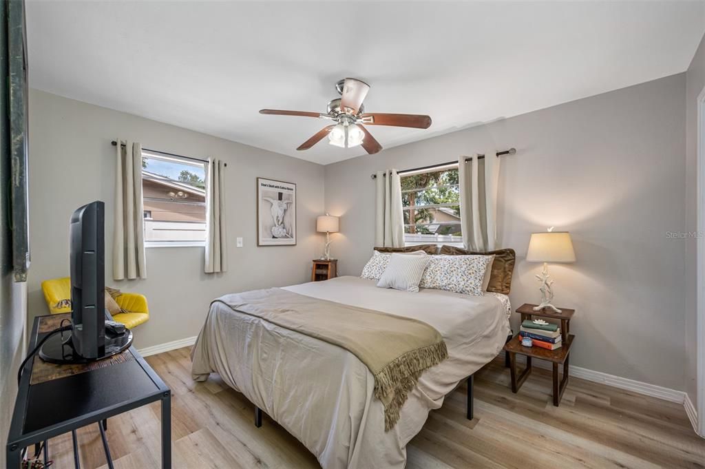 For Rent: $2,600 (4 beds, 2 baths, 1560 Square Feet)