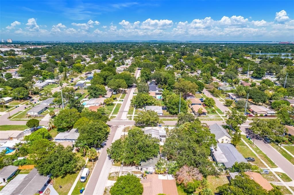 For Rent: $2,600 (4 beds, 2 baths, 1560 Square Feet)