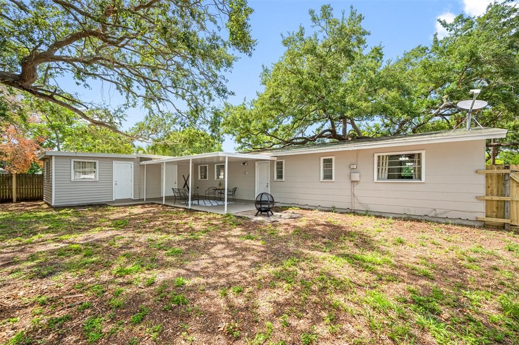 For Rent: $2,600 (4 beds, 2 baths, 1560 Square Feet)