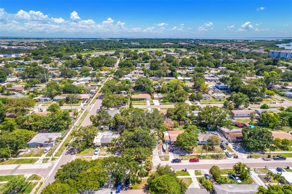 For Rent: $2,600 (4 beds, 2 baths, 1560 Square Feet)