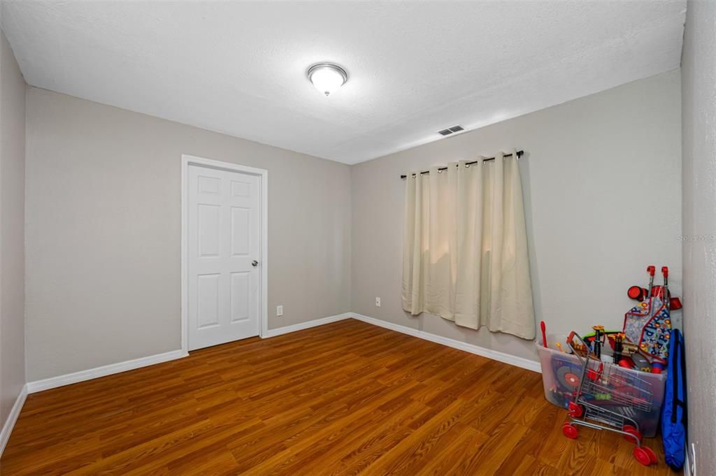 For Rent: $2,600 (4 beds, 2 baths, 1560 Square Feet)