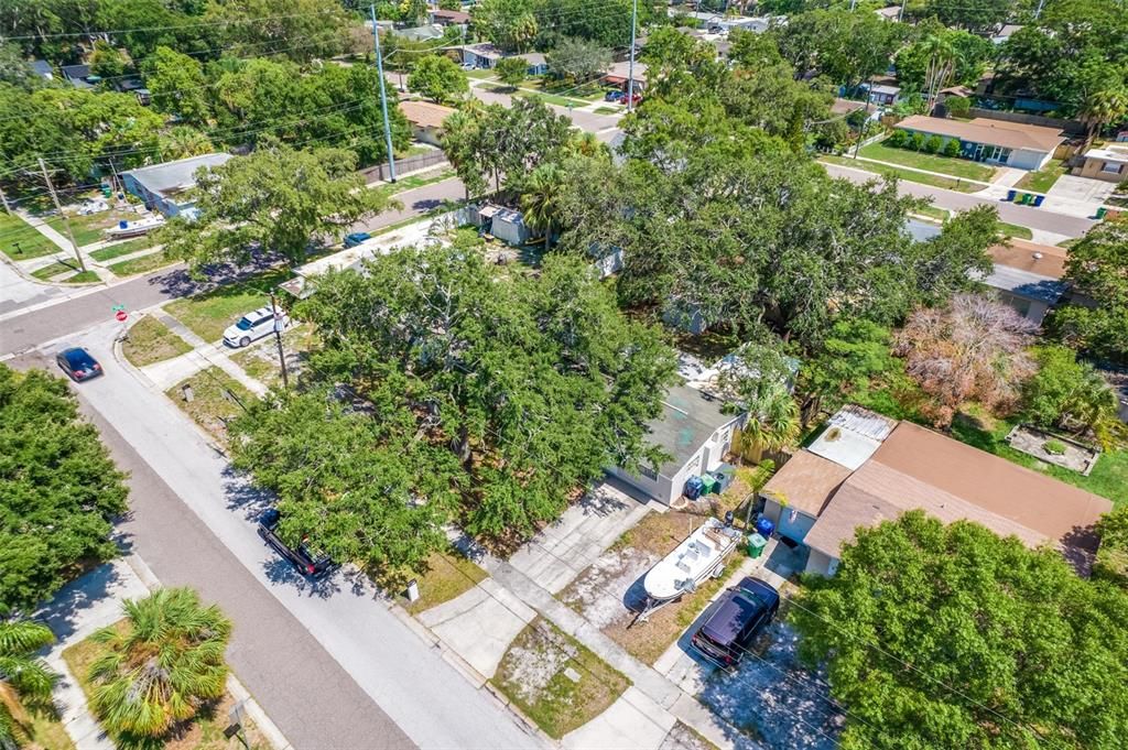 For Rent: $2,600 (4 beds, 2 baths, 1560 Square Feet)