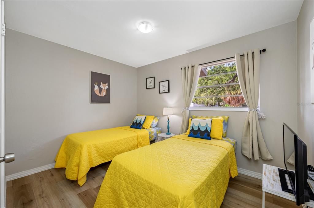 For Rent: $2,600 (4 beds, 2 baths, 1560 Square Feet)