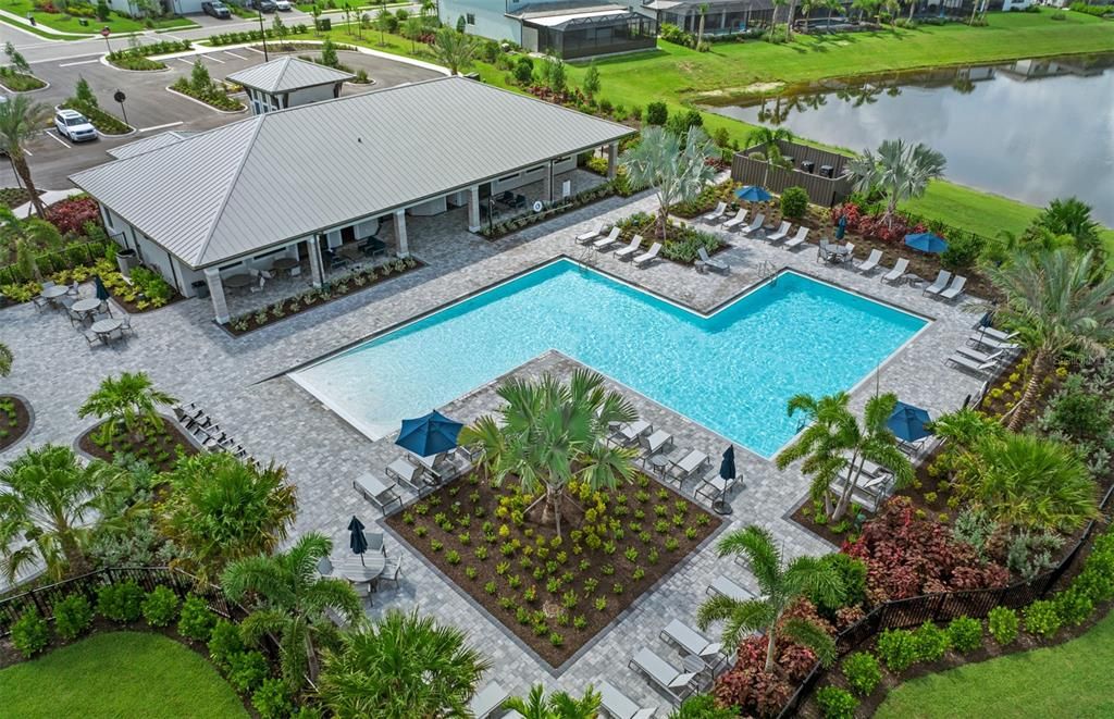 Под контрактом: $675,000 (4 спален, 2 ванн, 2056 Квадратных фут)