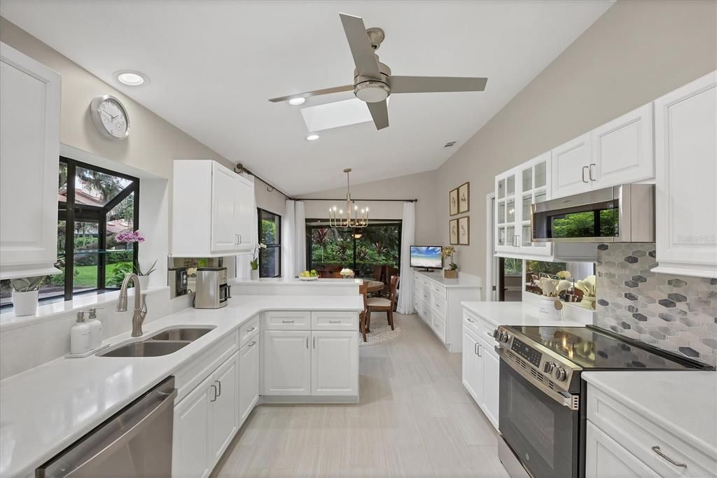 For Sale: $399,900 (3 beds, 2 baths, 2018 Square Feet)