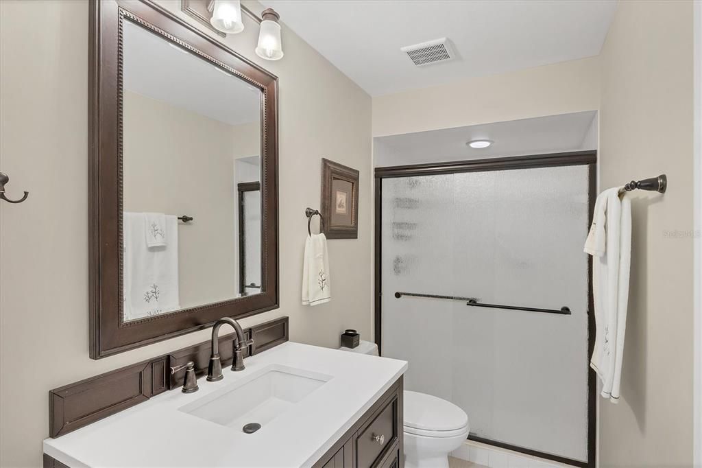 For Sale: $399,900 (3 beds, 2 baths, 2018 Square Feet)