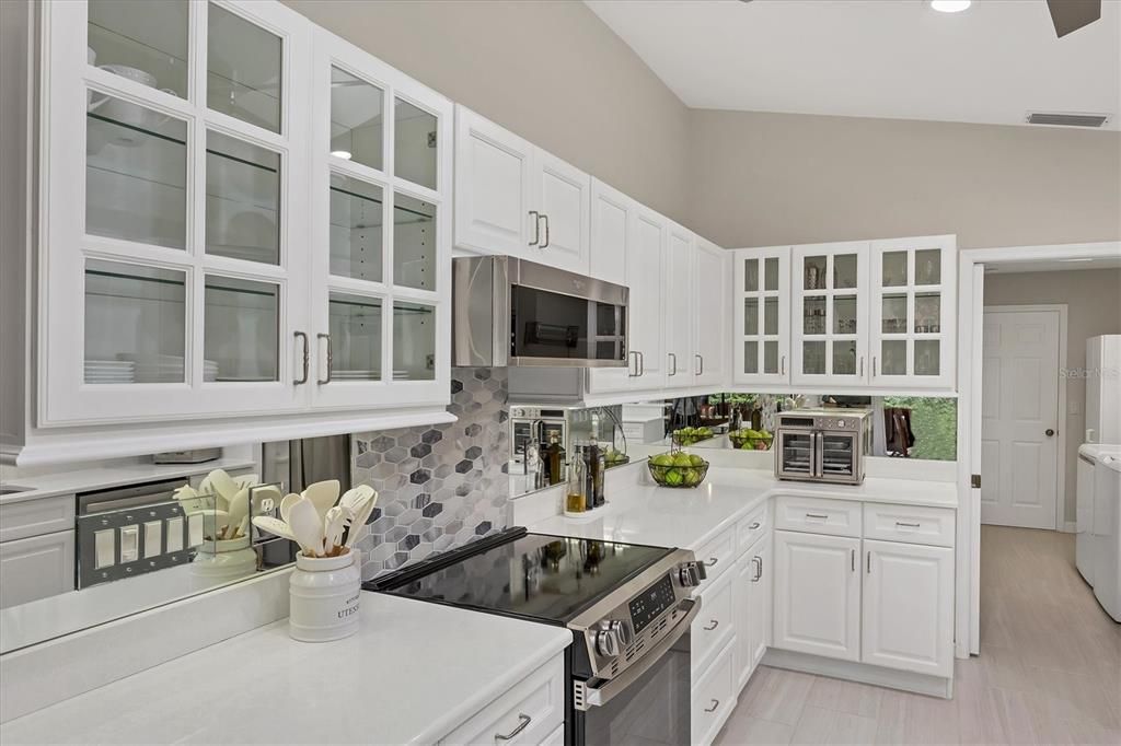 For Sale: $399,900 (3 beds, 2 baths, 2018 Square Feet)