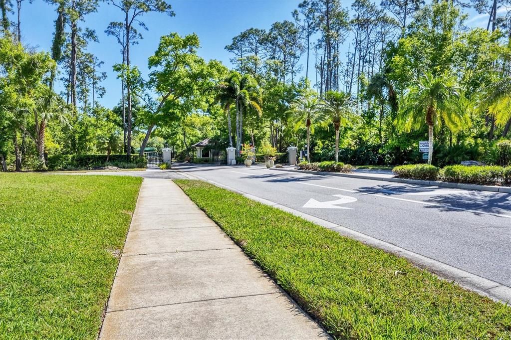 For Sale: $399,900 (3 beds, 2 baths, 2018 Square Feet)