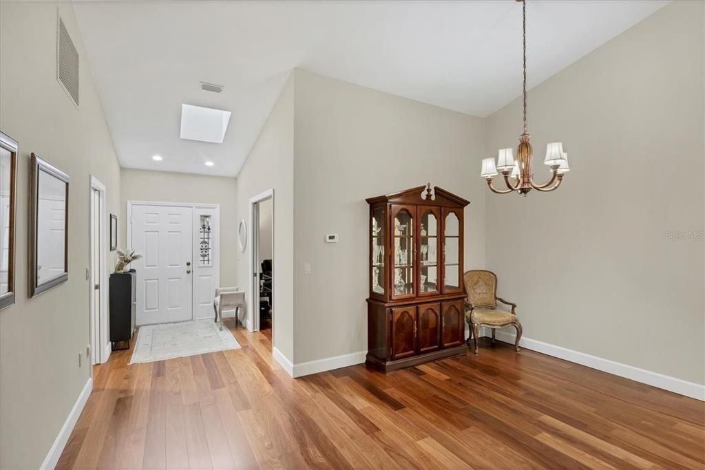 For Sale: $399,900 (3 beds, 2 baths, 2018 Square Feet)