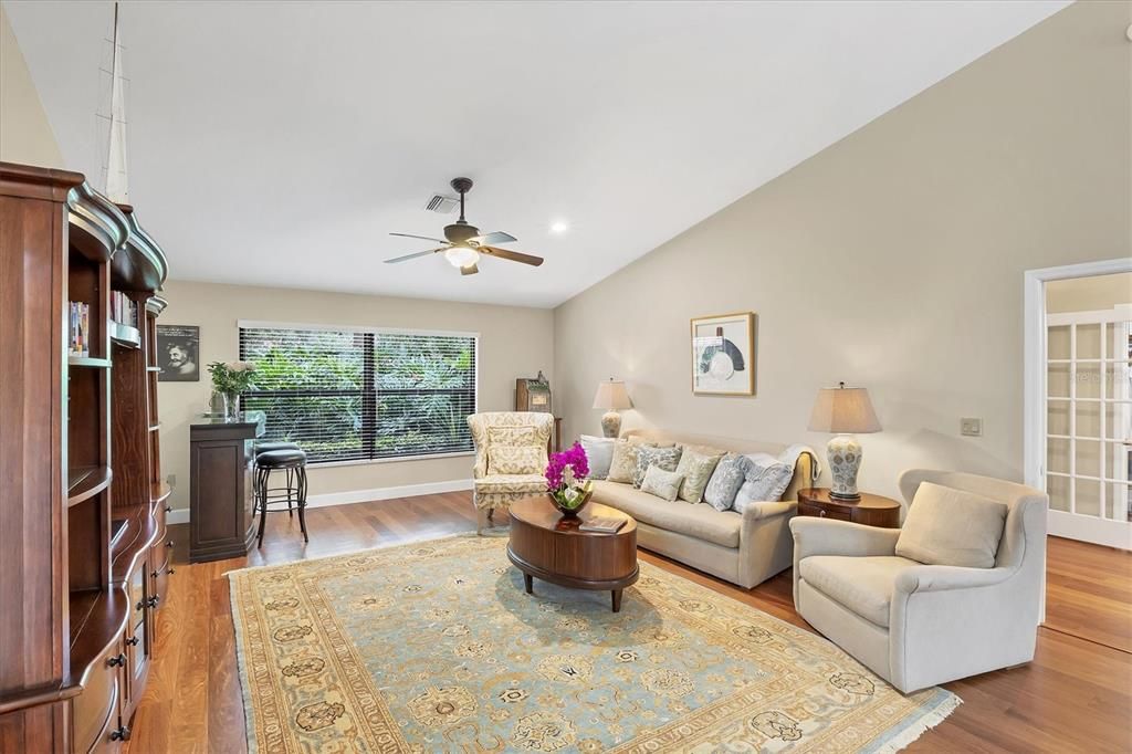 For Sale: $399,900 (3 beds, 2 baths, 2018 Square Feet)