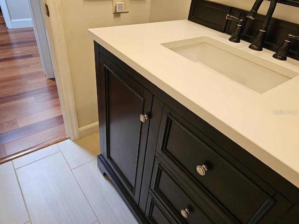 For Sale: $399,900 (3 beds, 2 baths, 2018 Square Feet)