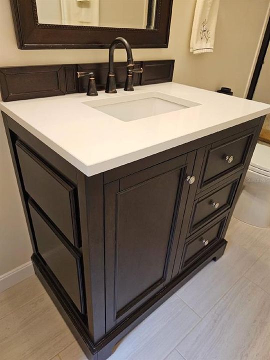 For Sale: $399,900 (3 beds, 2 baths, 2018 Square Feet)