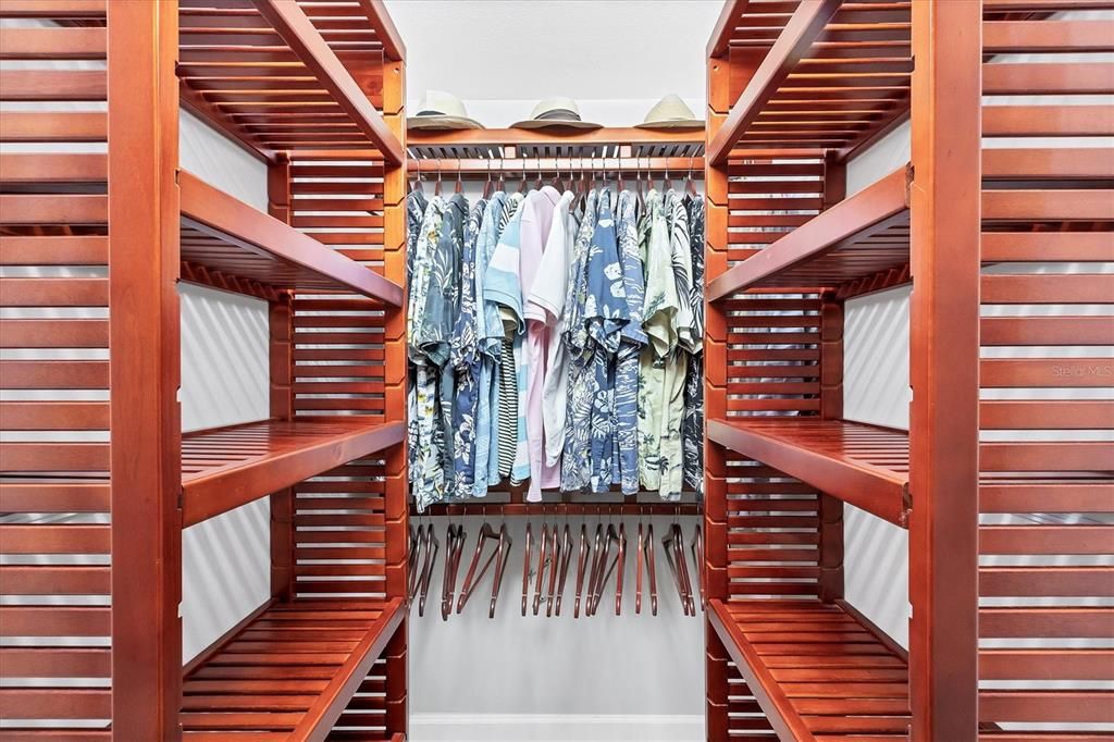 For Sale: $399,900 (3 beds, 2 baths, 2018 Square Feet)