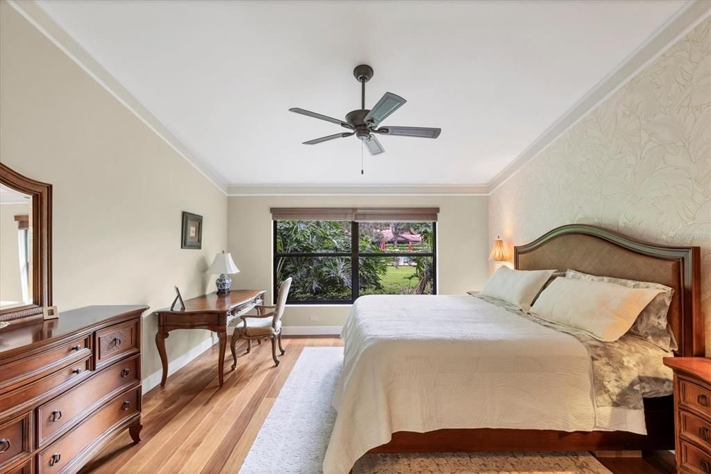 For Sale: $399,900 (3 beds, 2 baths, 2018 Square Feet)