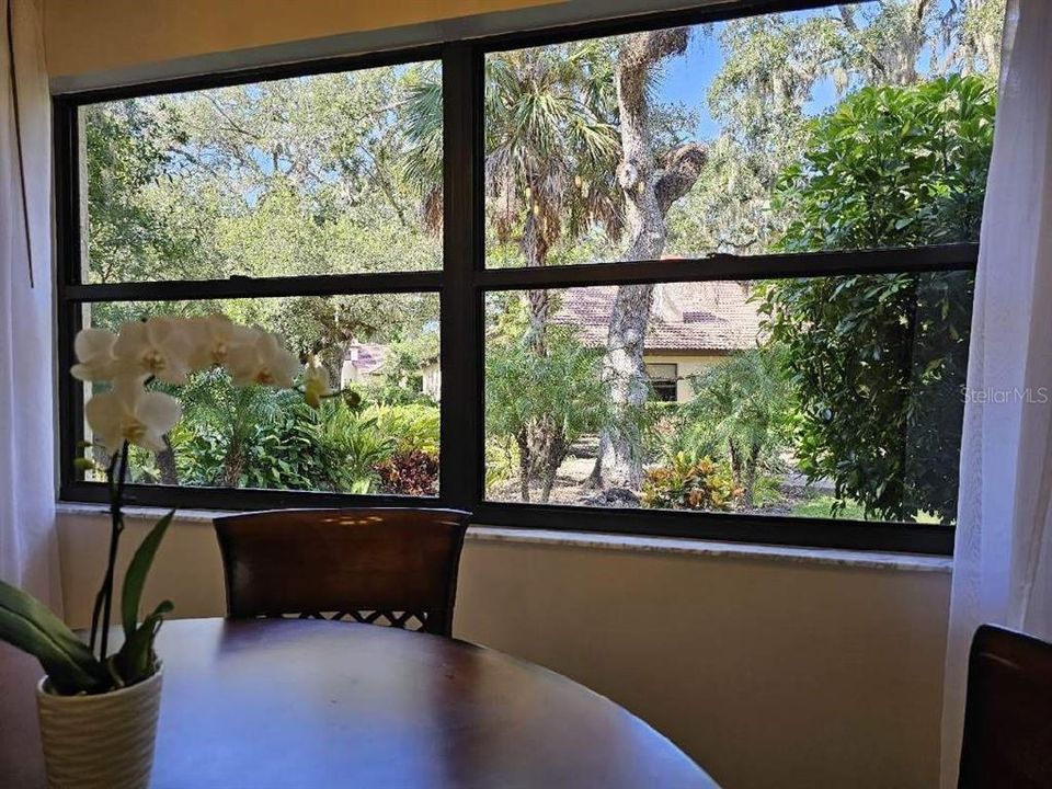 For Sale: $399,900 (3 beds, 2 baths, 2018 Square Feet)