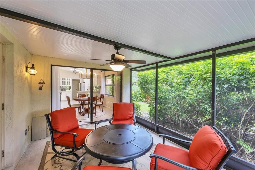 For Sale: $399,900 (3 beds, 2 baths, 2018 Square Feet)