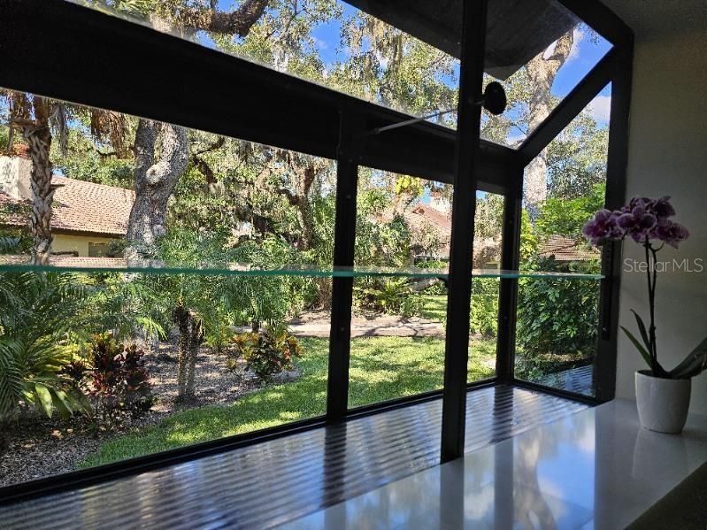 For Sale: $399,900 (3 beds, 2 baths, 2018 Square Feet)